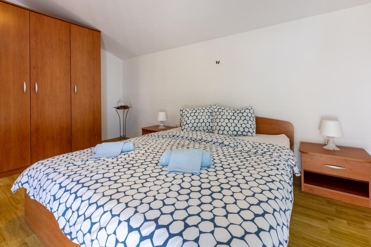 Apartments Antonija Crikvenica Dış mekan fotoğraf